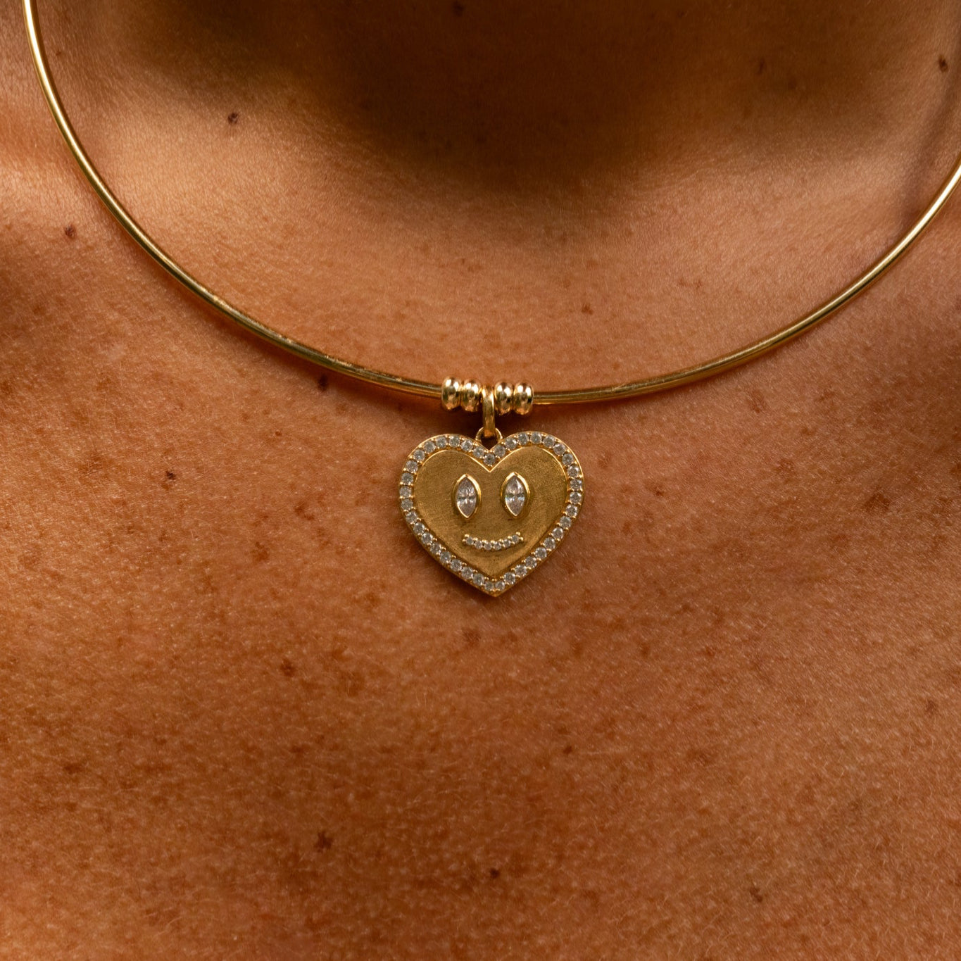 Pendentif Coeur Sur Torque