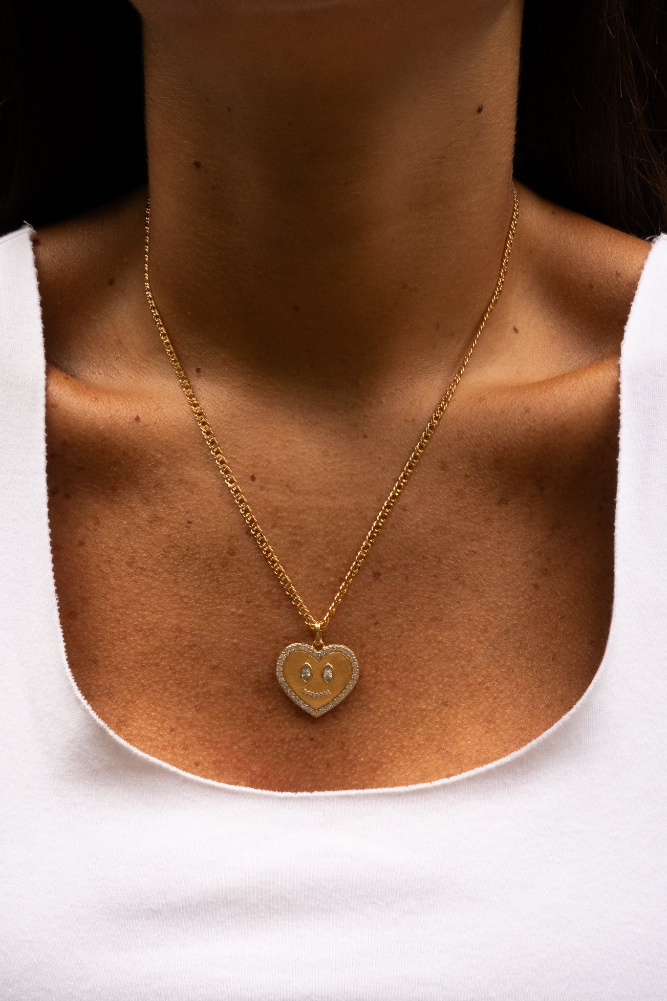 Pendentif Coeur Sur Chaine