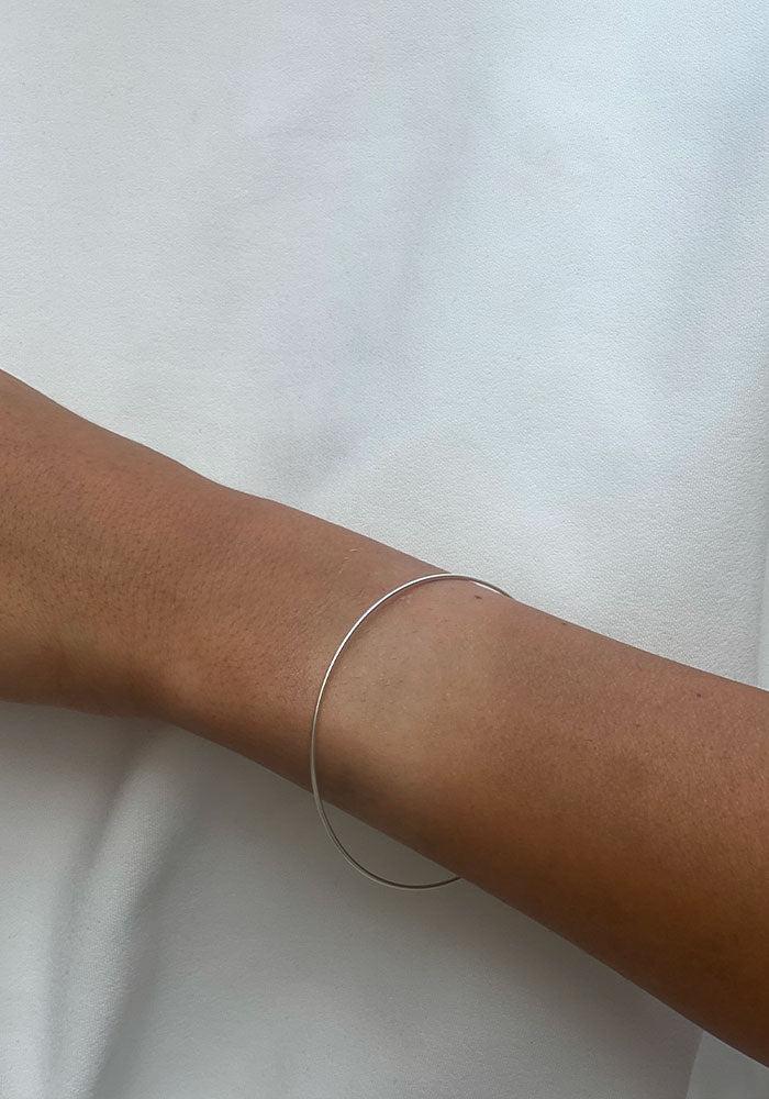 Jonc Alizé Lisse Argent - Maison Baïka